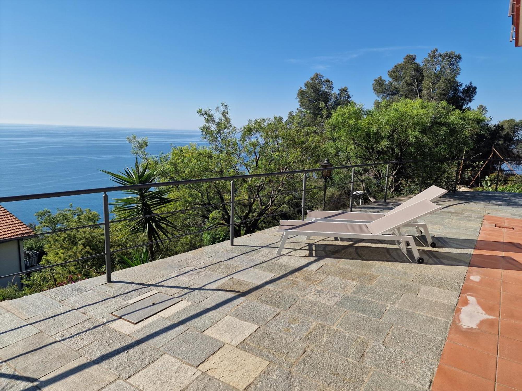 Appartamento In Villa Mimosa Cervo Exterior photo